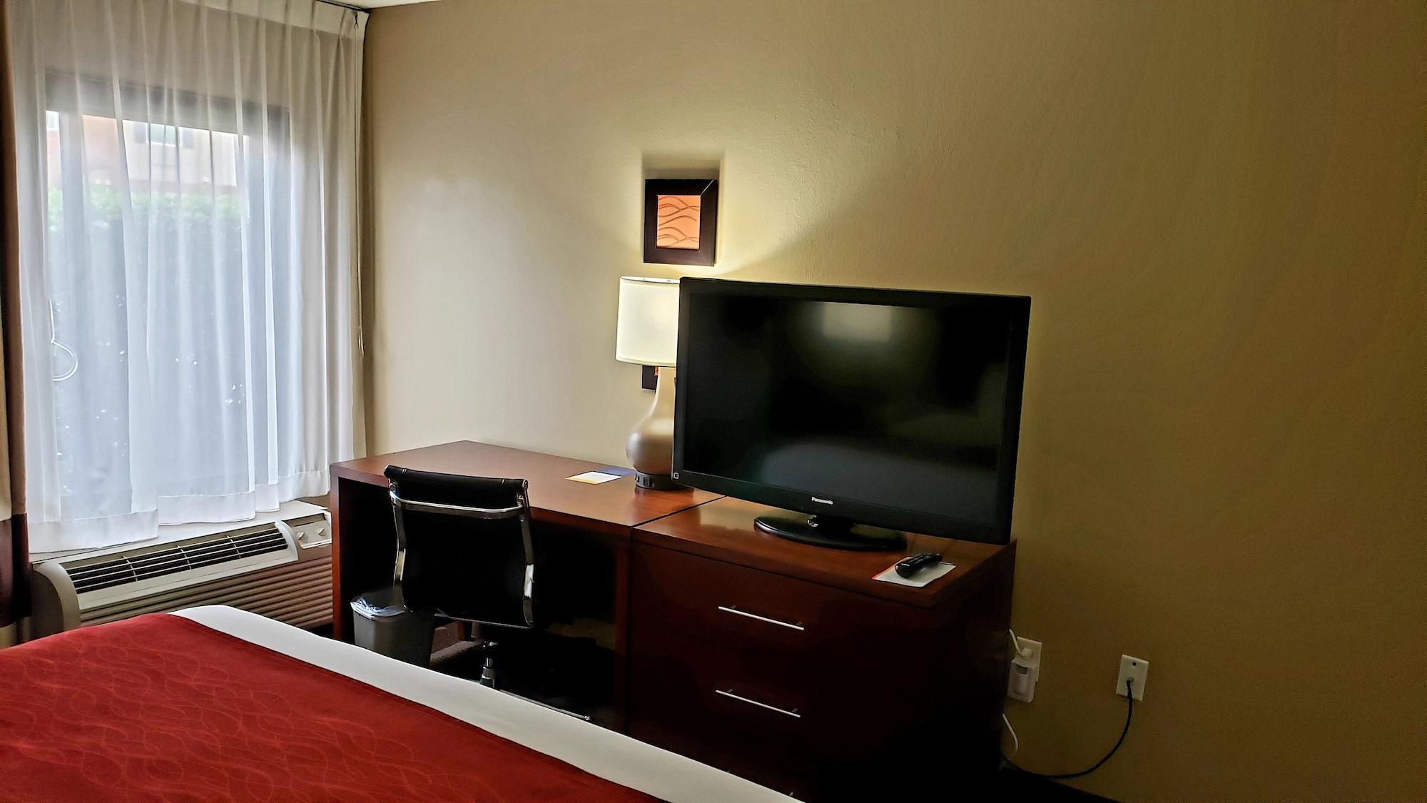 Comfort Inn Pensacola - University Area Exterior photo