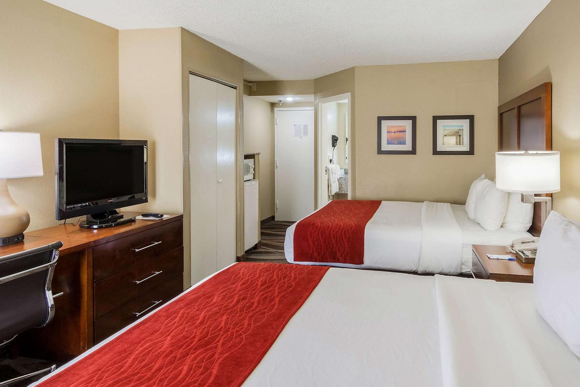 Comfort Inn Pensacola - University Area Exterior photo