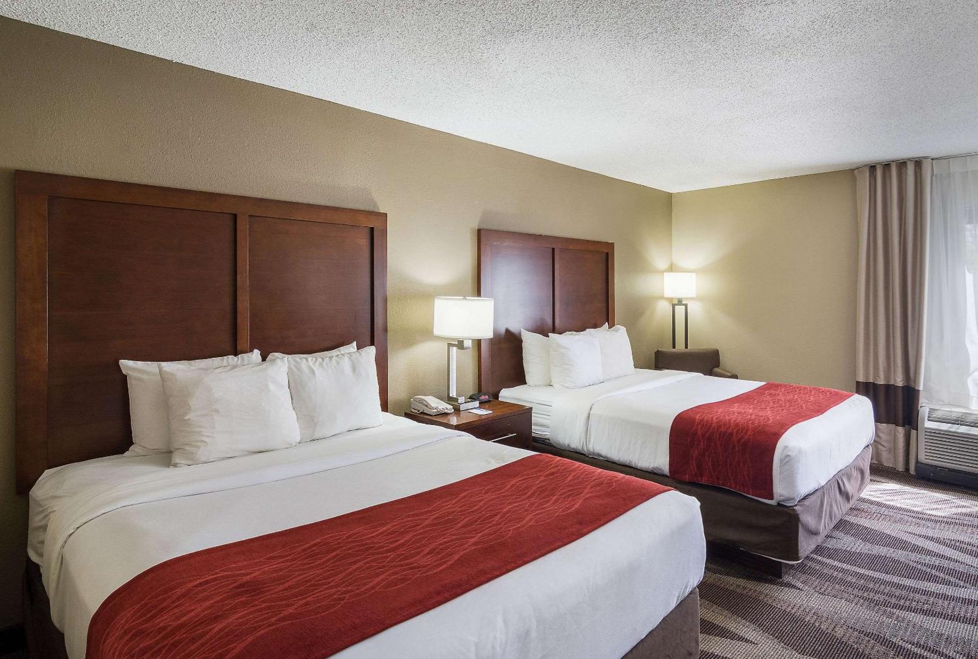 Comfort Inn Pensacola - University Area Exterior photo