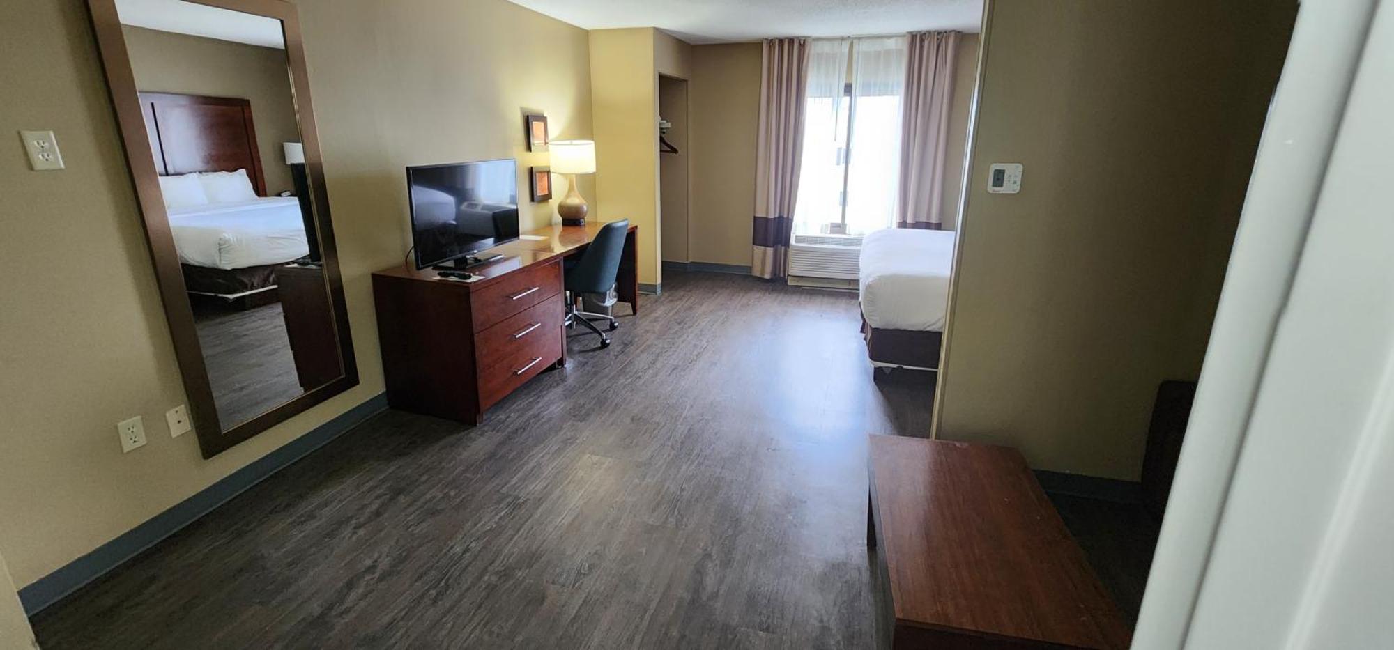 Comfort Inn Pensacola - University Area Exterior photo