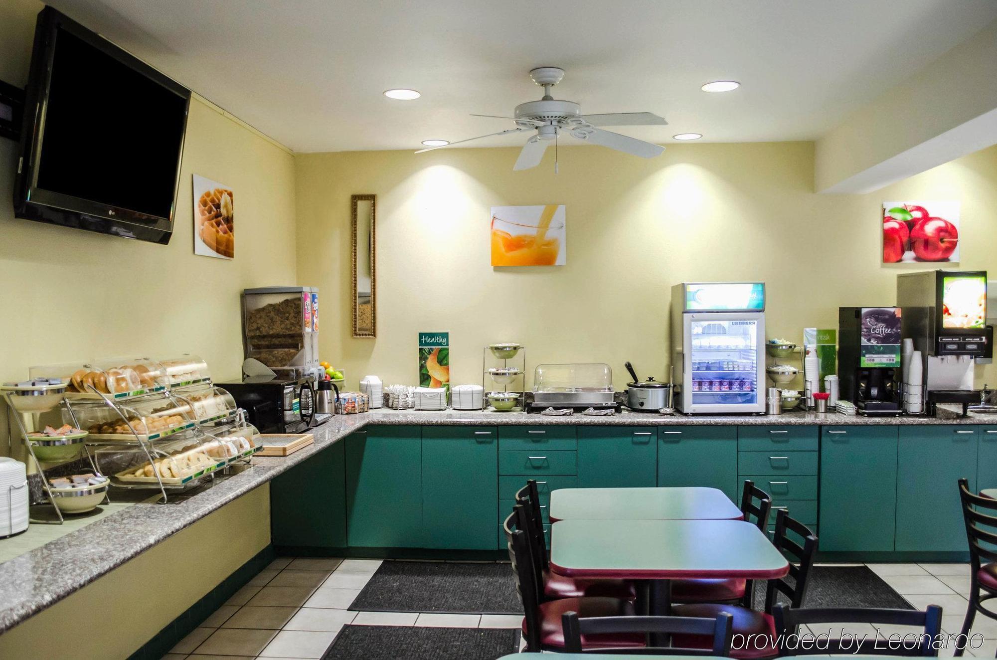 Comfort Inn Pensacola - University Area Exterior photo