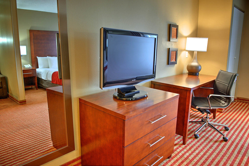 Comfort Inn Pensacola - University Area Exterior photo