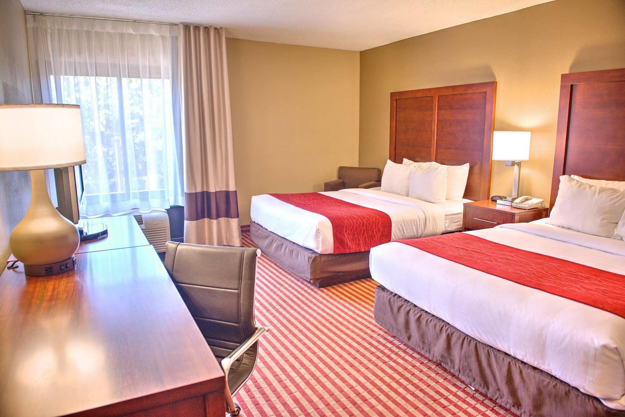 Comfort Inn Pensacola - University Area Exterior photo